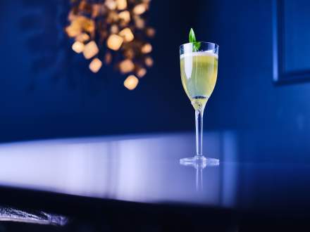 Bar Lounge