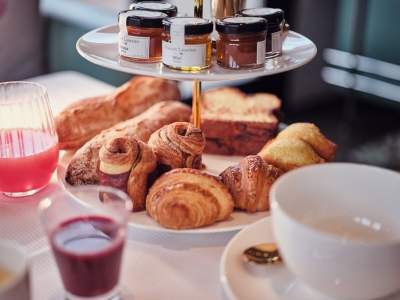 plateau petit dejeuner